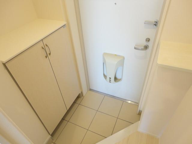 en guren　（エン　グレン）201号室 玄関