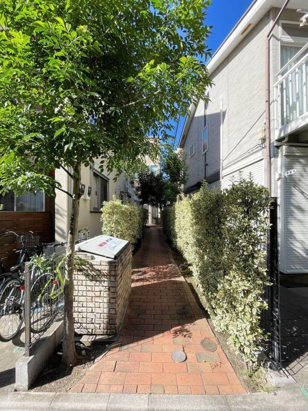 グランエッグス経堂2階 エントランス