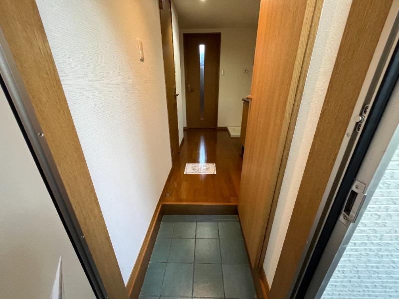 リッツ一番館 玄関