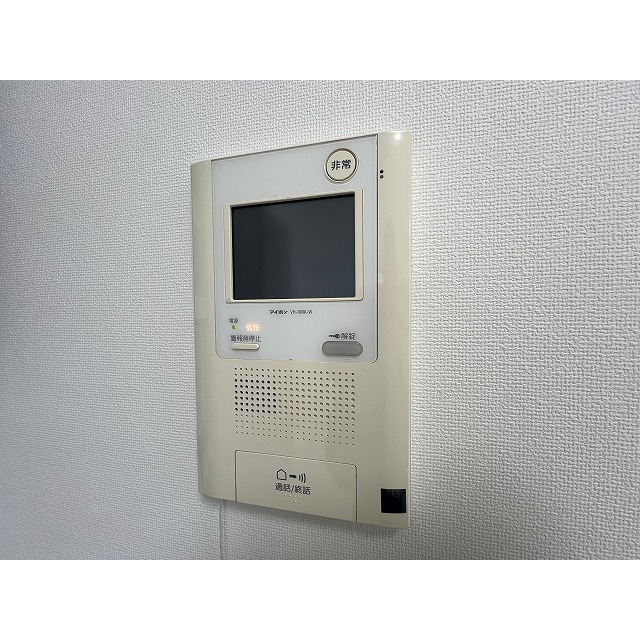 PREMIUM　CUBE新中野701号室 安心のモニターホン