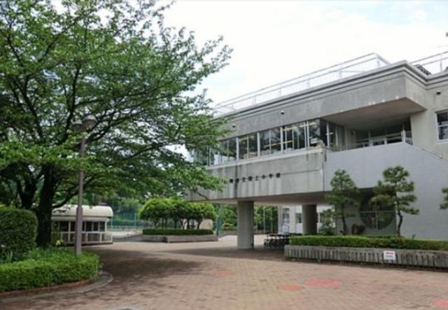 エル・アコルデ 【小学校】川崎市立岡上小学校まで708ｍ