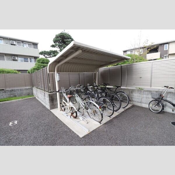 ベルレージュ 駐輪場