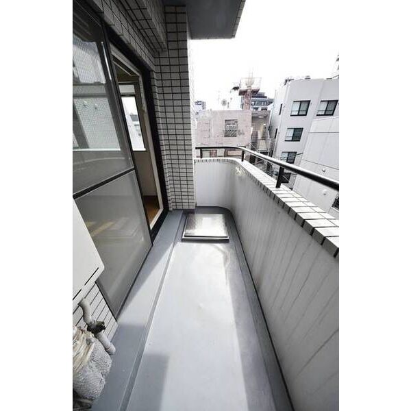 メゾン・ド・南大塚No.10305号室 同建物別部屋の参考画像