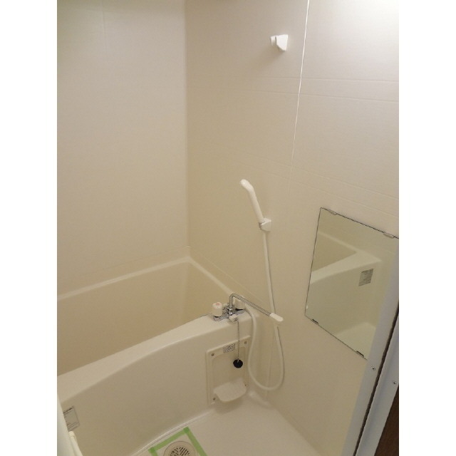 アムール ソレーユ メゾン101号室 お風呂