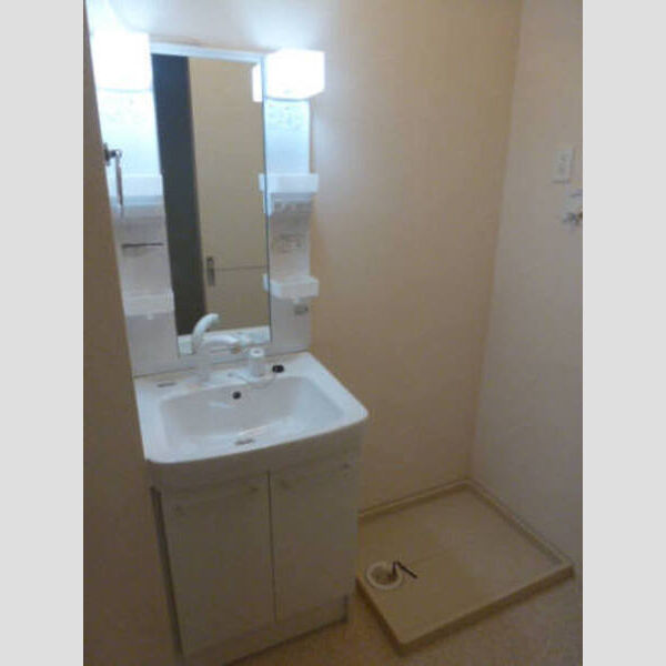 BE AMBITIOUS 洗髪洗面化粧台