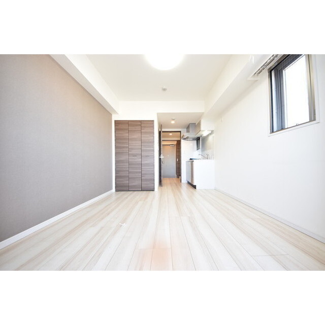 Court Blanche0517号室 内観