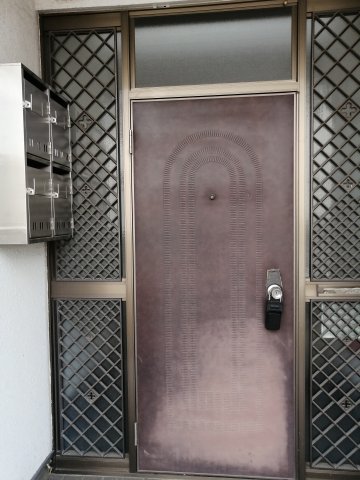 KIハイムC棟203号室 エントランス