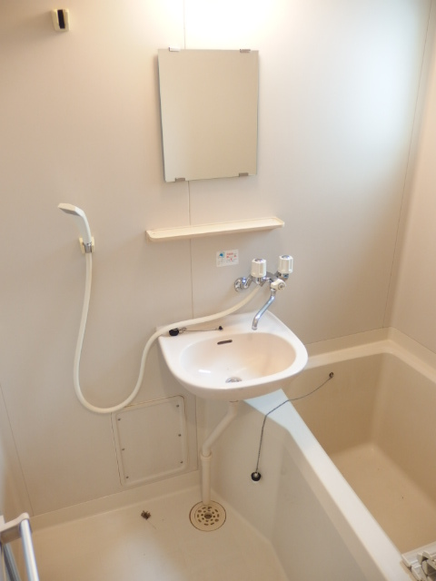 サフラン六浦Ｂ棟 他号室の写真、参考まで