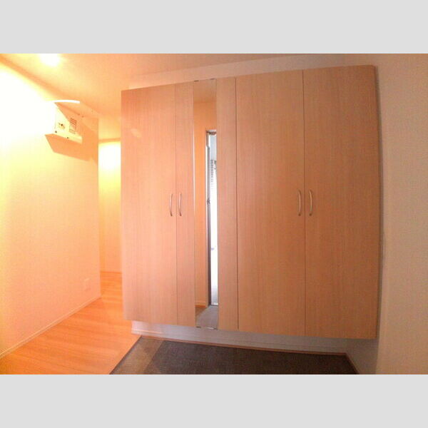 Sunny House 玄関