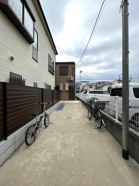 casa bonheur2階 エントランス