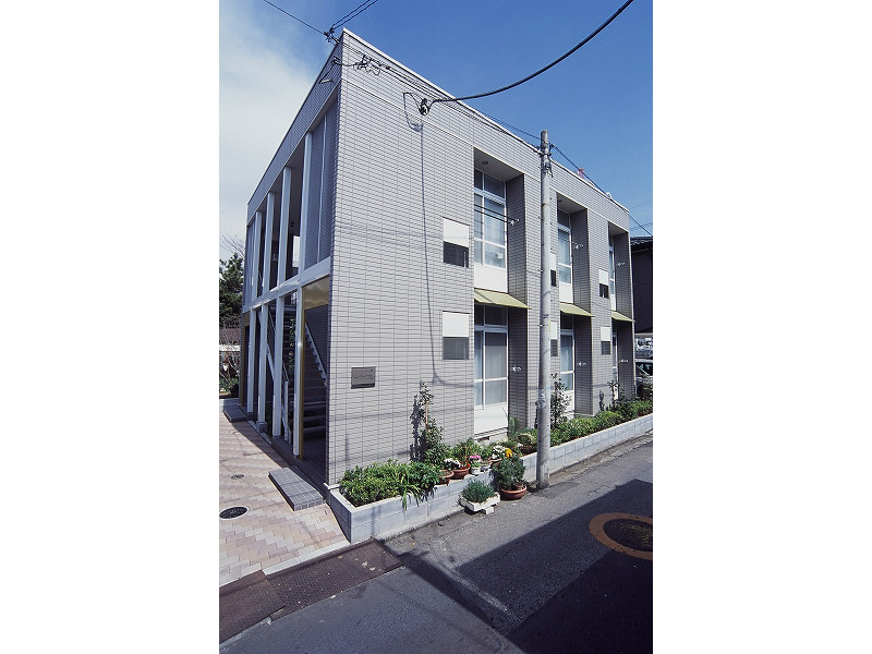 レオパレスネオス本町の外観画像