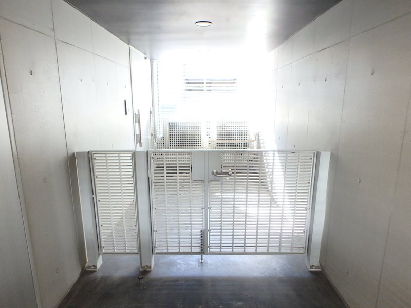 メゾン・ドゥ・スール 玄関