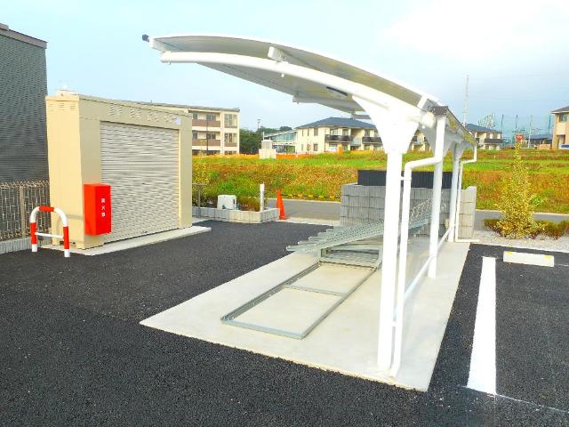 サンフォレスタ 外観写真（昼）