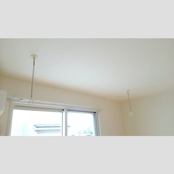 フーヴェル都　A102号室 室内物干し