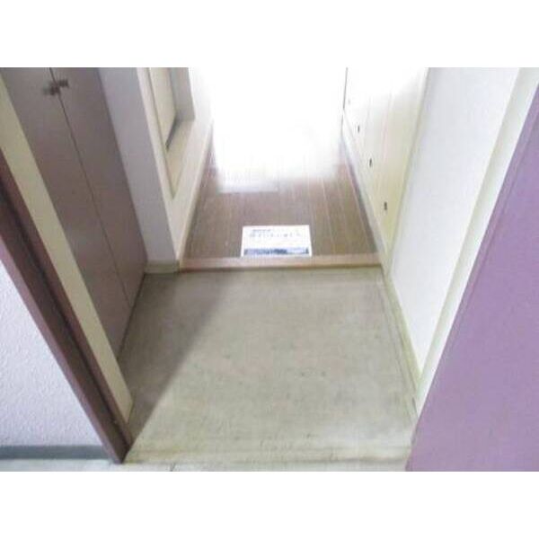 ブルーリーフ・K0408号室 玄関