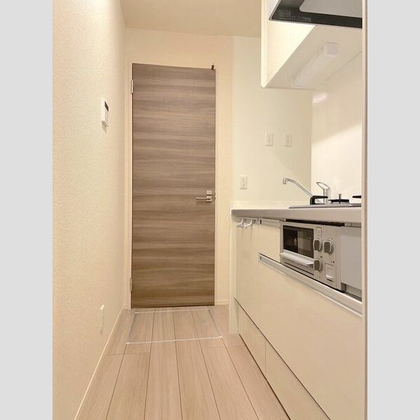 クレール藤沢Ⅱ101号室 廊下