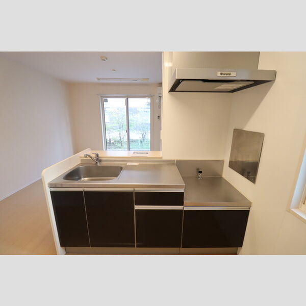 ルシェリア一番館・二番館Ⅰ-103号室 対面キッチン