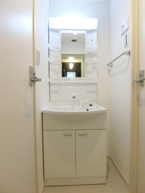 リブリ・国領 洗面