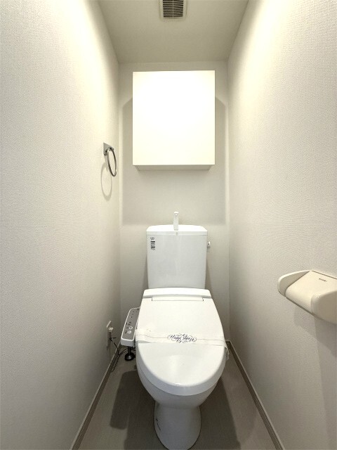 リブリ・サザンビーチ茅ヶ崎Ⅱ2階 トイレ