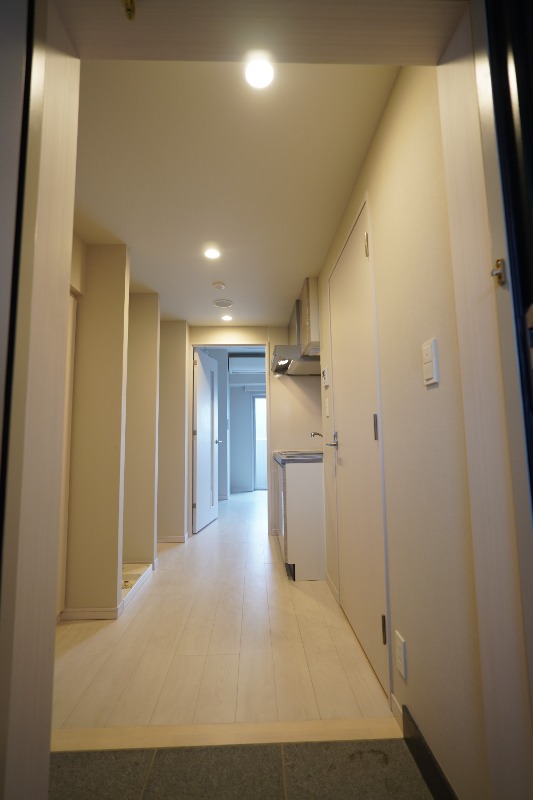 IL MEZZO DI TOKYO，UNO 玄関