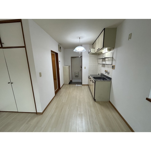 メゾンド貝塚 リビング