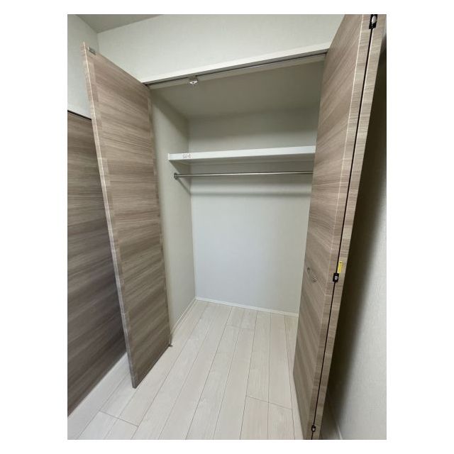 ドゥーエ亀戸Ⅱ1006号室 クローゼット（寝室）