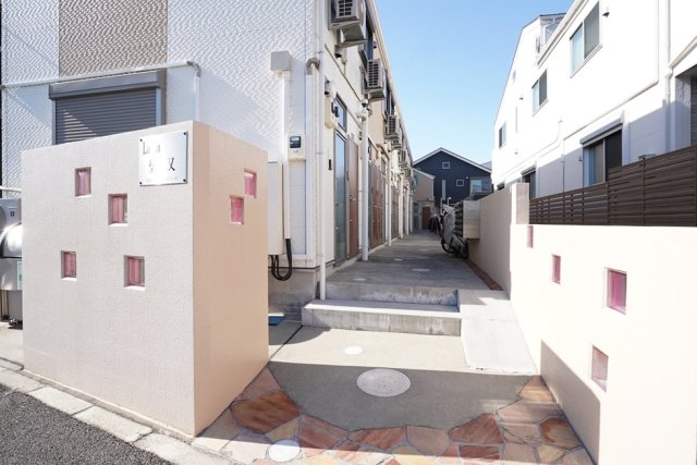 ＬａＬａ柴又2階 エントランス