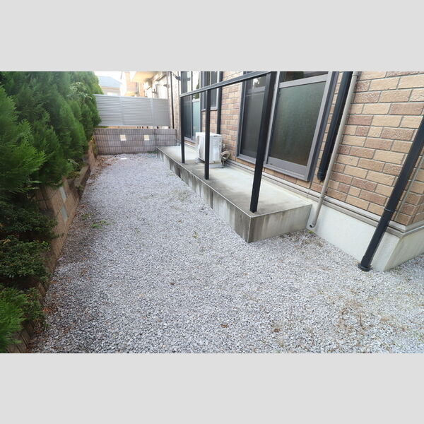 タウンスクエア　A/B/CB101号室 専用庭