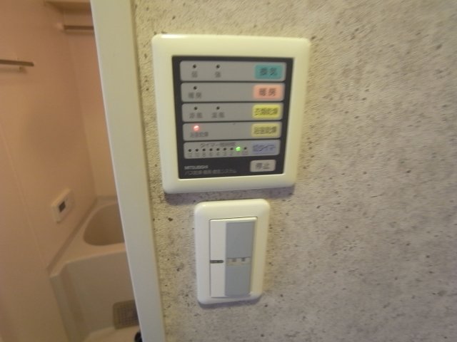 フェニックス三軒茶屋 浴乾パネル