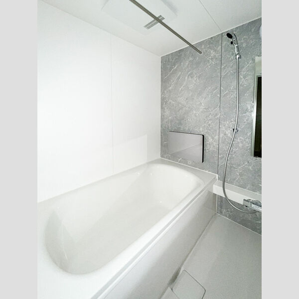 Dアヴァンス東柳田町302号室 お風呂