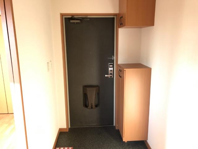 アリウス川崎 玄関