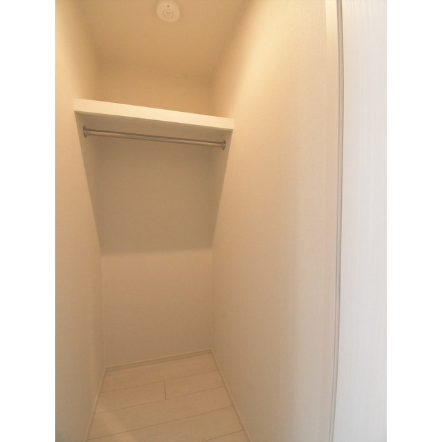 ラクレイス横濱関内1102号室 内観