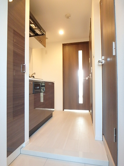 グランド・ガーラ白金高輪 玄関