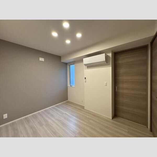 セレスティア扇Ⅲ102号室 洋室