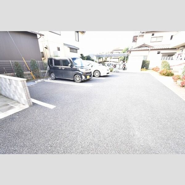 フェリーチェ湘南　Ⅰ 駐車場