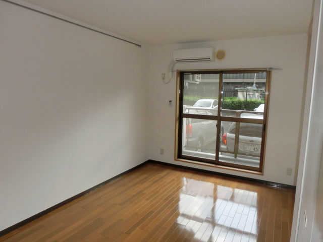 アメニティ高幡 リビング