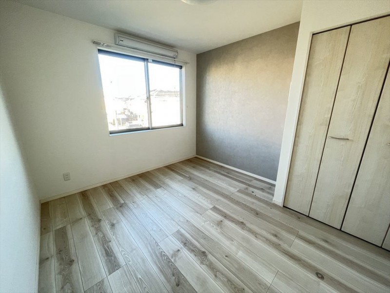 ＣＲＡＳＴＩＮＥ西馬橋１丁目 リビング