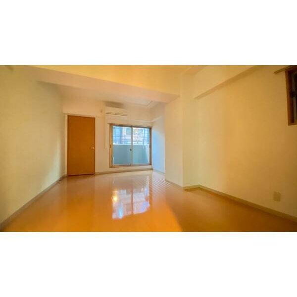 セントレジスM リビング