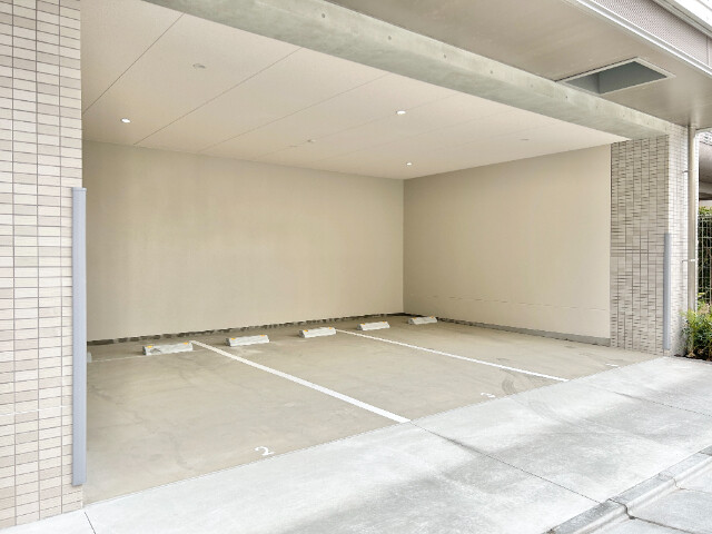 プレール・ドゥーク菊川5階 駐車場