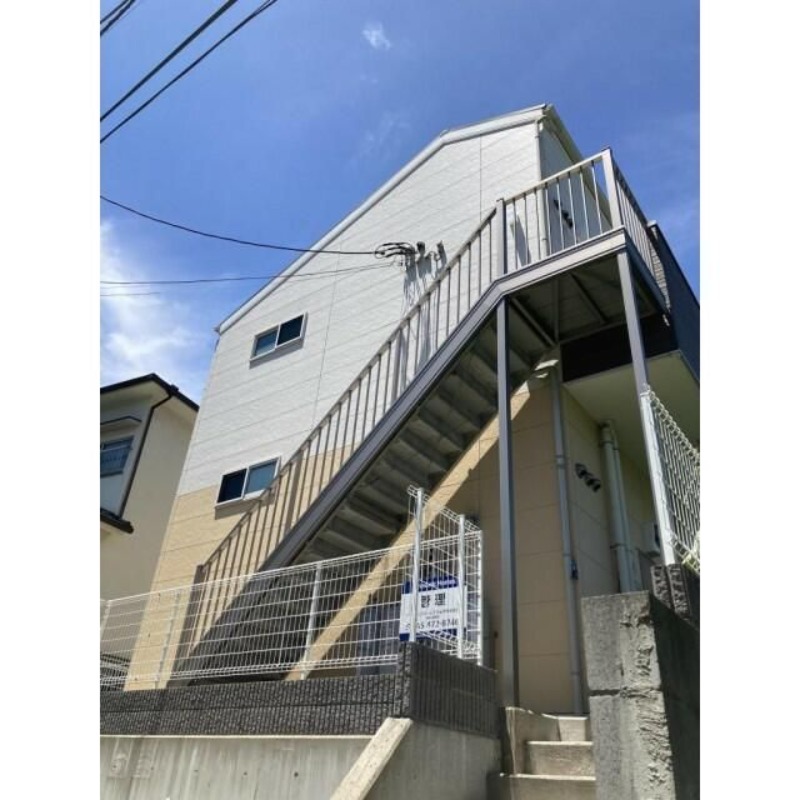 ＷＩＴＨＰＬＡＣＥ大岡2階 外観