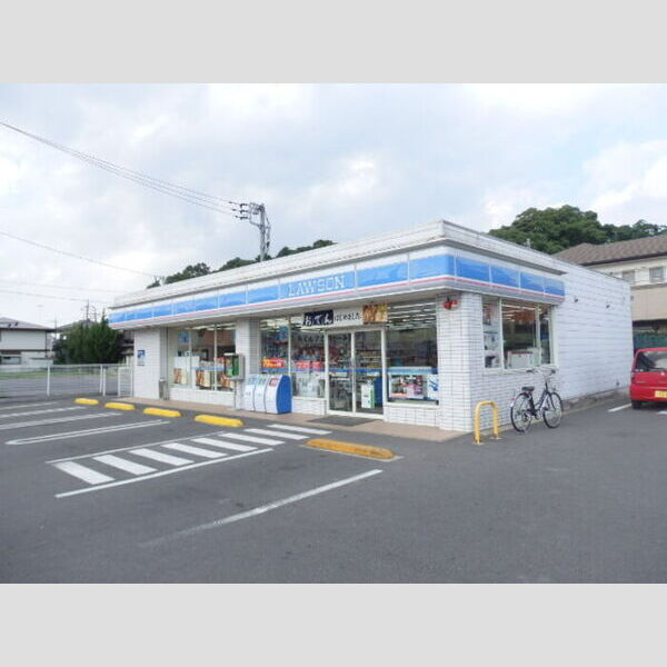 D-ROOM East203号室 ローソン(516m徒歩7分)