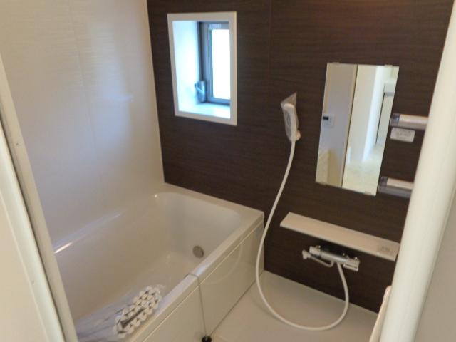 Ａｒｅｎｄｅｌｌｅ（アレンデール） バス