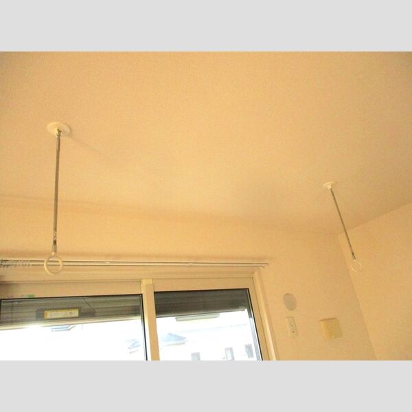 向日葵105号室 室内物干し