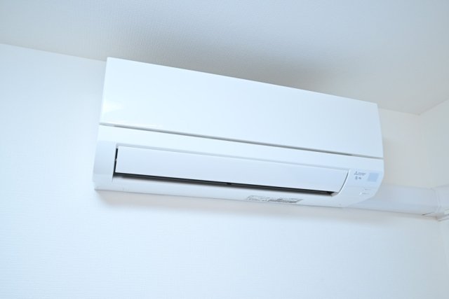 ＥＳ－Ｇｒａｎｄｅ東中野1階 エアコン（LDK）