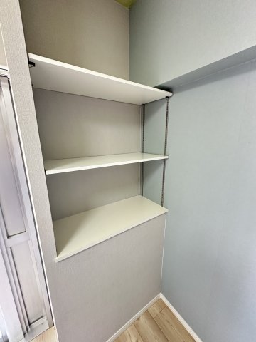 コーポ日吉台510号室 収納