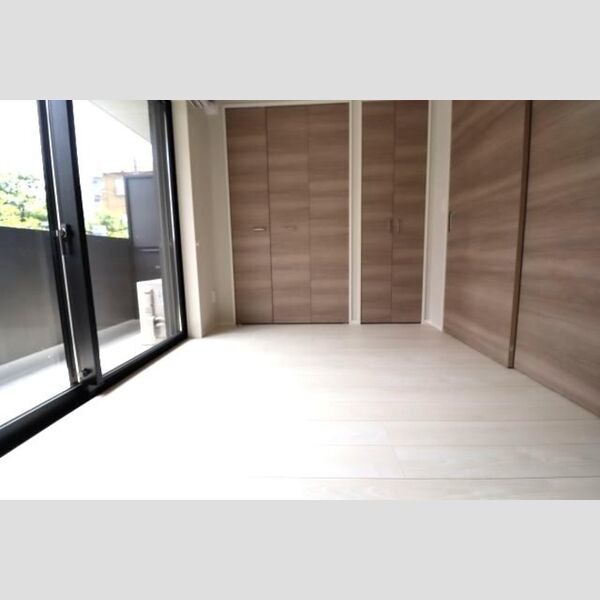 Noble Maison103号室 洋室4、9帖