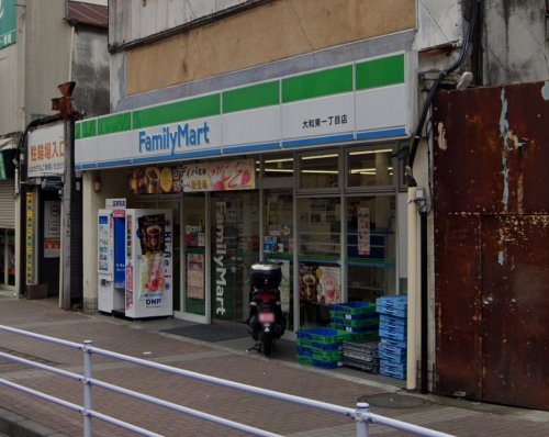 プラウド大和 【コンビニエンスストア】ファミリーマート 大和東一丁目店まで174ｍ