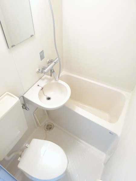 クリオ大森１番館401号室 お風呂