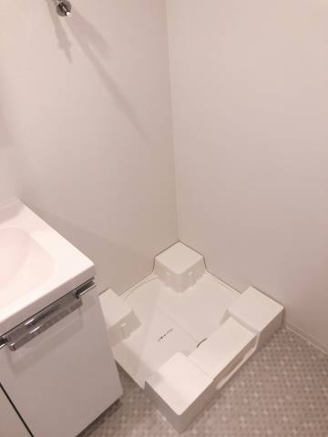 リヴシティ横濱新川町弐番館9階 同建物別部屋の参考画像