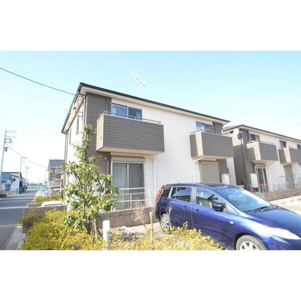 Village　Crescent 外観